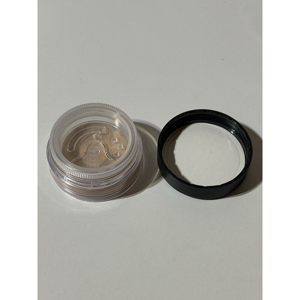 Bare Minerals Original Foundation Broad Spectrum SPF 15 Medium 2G (0.07 Oz) NEW - Picture 3 of 5